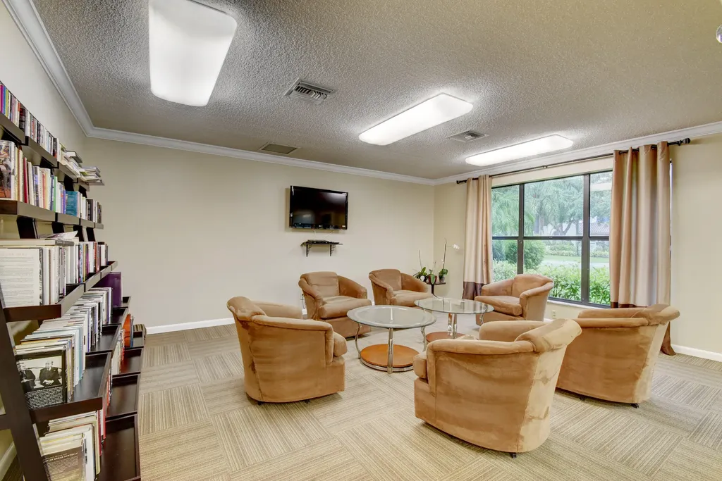 7578 Regency Lake Drive Boca Raton FL 33433