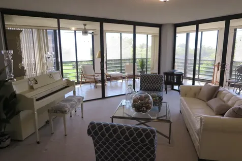 7578 Regency Lake Drive Boca Raton FL 33433