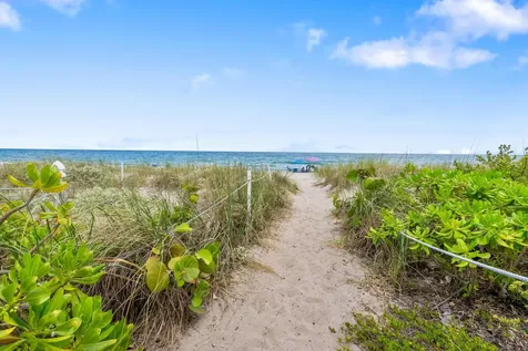 1461 S Ocean Boulevard Lauderdale By The Sea FL 33062