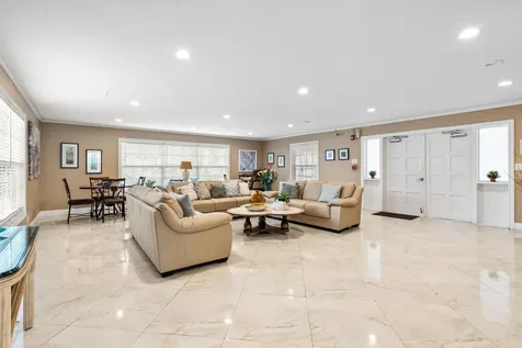 1461 S Ocean Boulevard Lauderdale By The Sea FL 33062