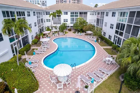 1461 S Ocean Boulevard Lauderdale By The Sea FL 33062