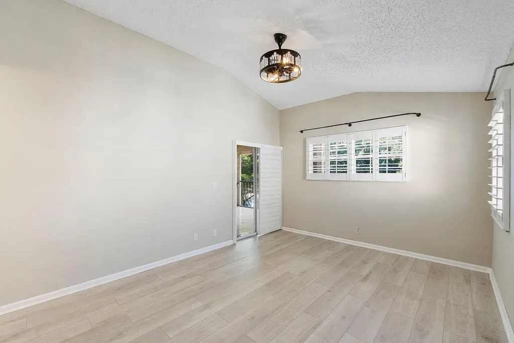 17270 Boca Club Boulevard Boca Raton FL 33487