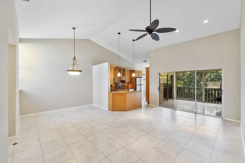 17270 Boca Club Boulevard Boca Raton FL 33487