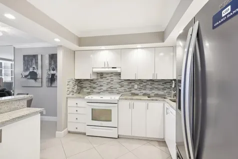 5440 N Ocean Drive Singer Island FL 33404