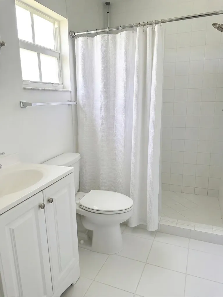 4332 NW 1st Terrace Deerfield Beach FL 33064