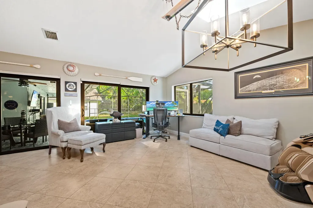 9077 NW 49th Place Coral Springs FL 33067