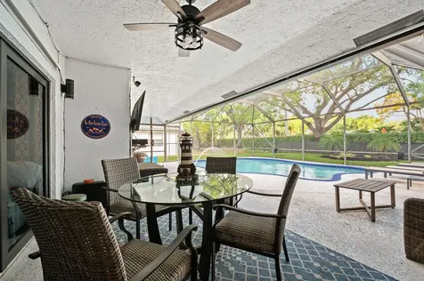 9077 NW 49th Place Coral Springs FL 33067