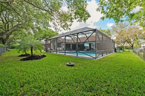 9077 NW 49th Place Coral Springs FL 33067