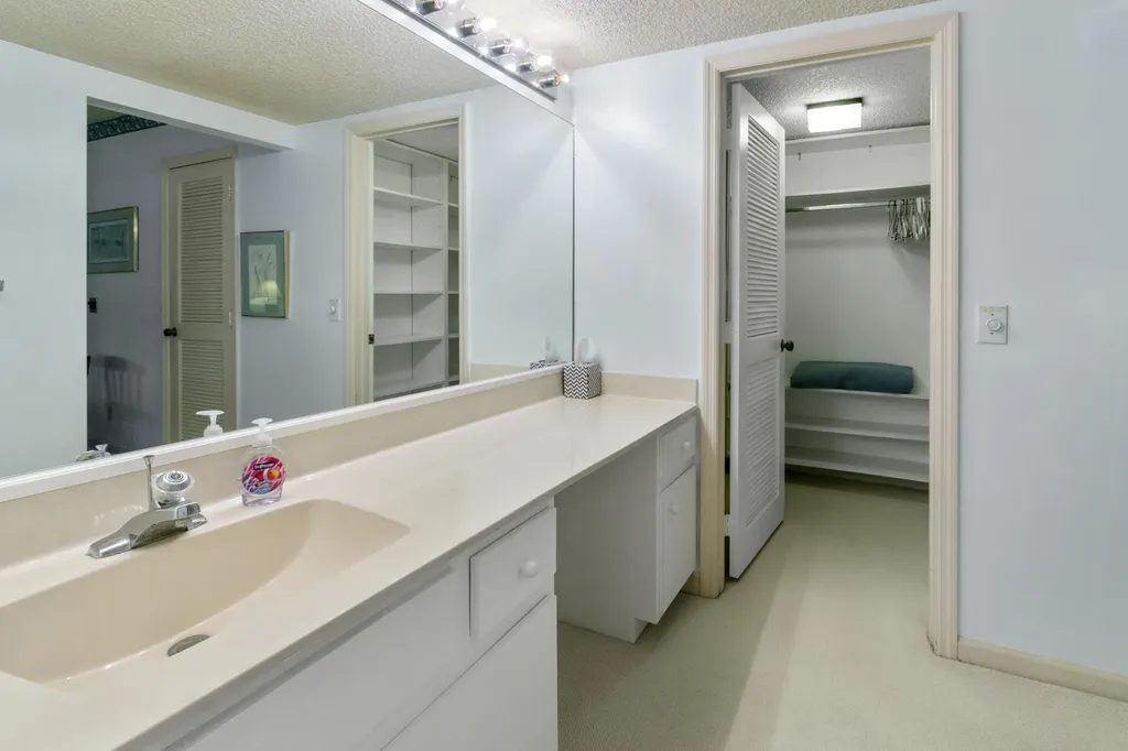 17110 Waterbend Drive Jupiter FL 33477