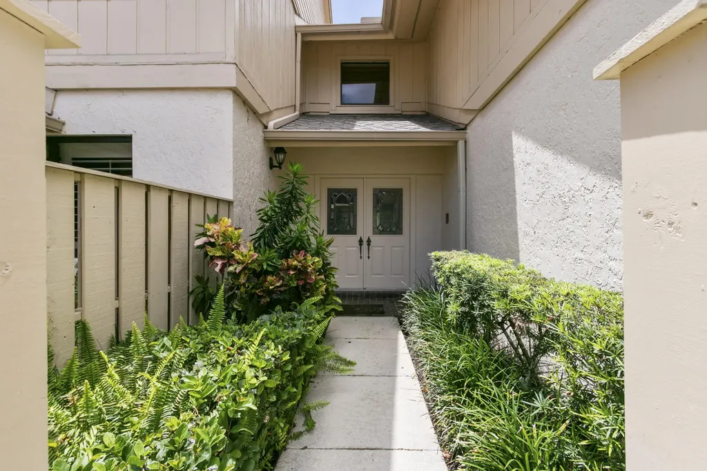 17110 Waterbend Drive Jupiter FL 33477