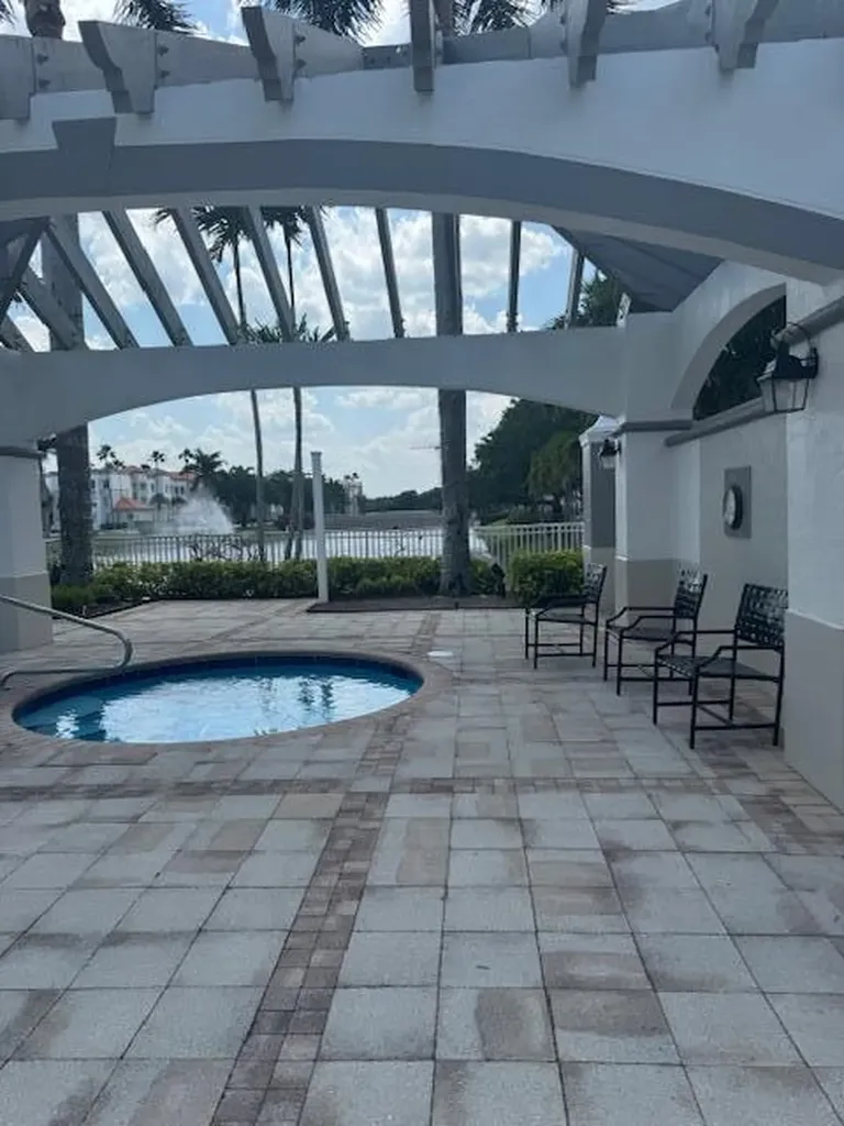 11019 Legacy Lane Palm Beach Gardens FL 33410