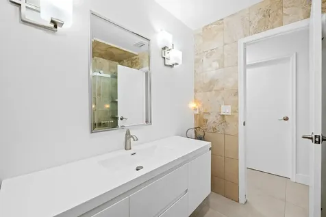 5500 SW 111th Terrace Davie FL 33328