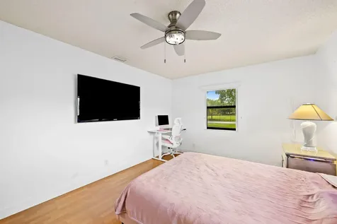 5500 SW 111th Terrace Davie FL 33328