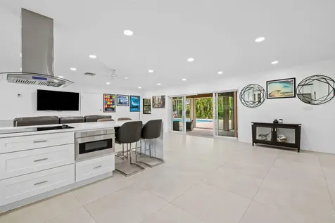 5500 SW 111th Terrace Davie FL 33328