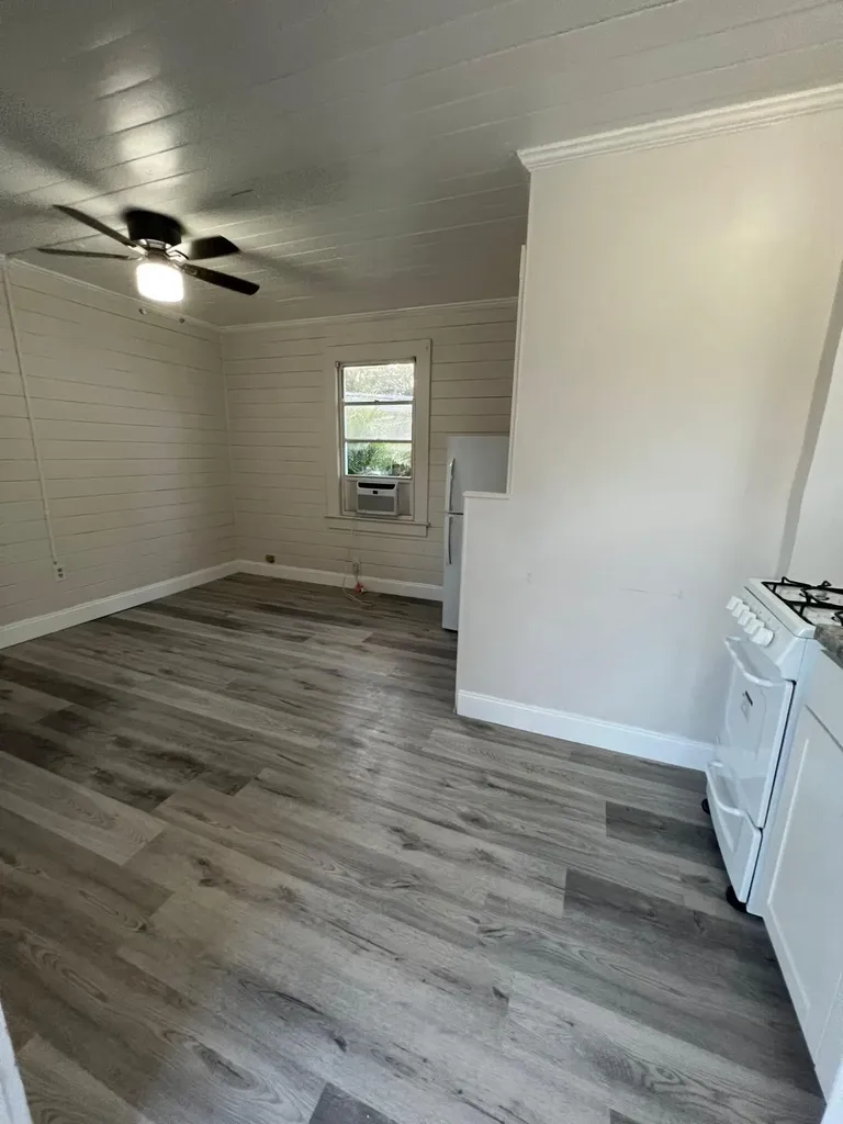 2843 Forest Hill Boulevard West Palm Beach FL 33406