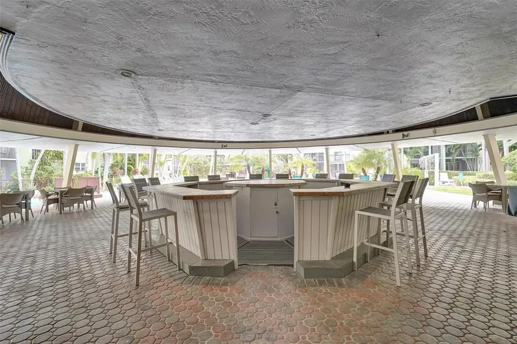 5300 NE 24th Terrace Fort Lauderdale FL 33308