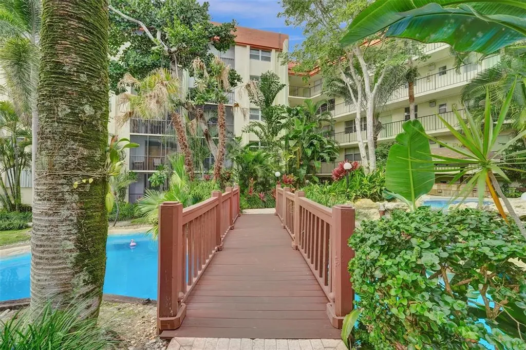 5300 NE 24th Terrace Fort Lauderdale FL 33308