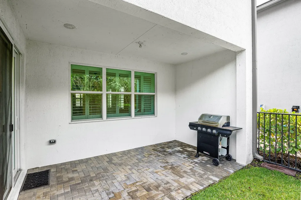 2659 Country Lake Trail Boynton Beach FL 33436