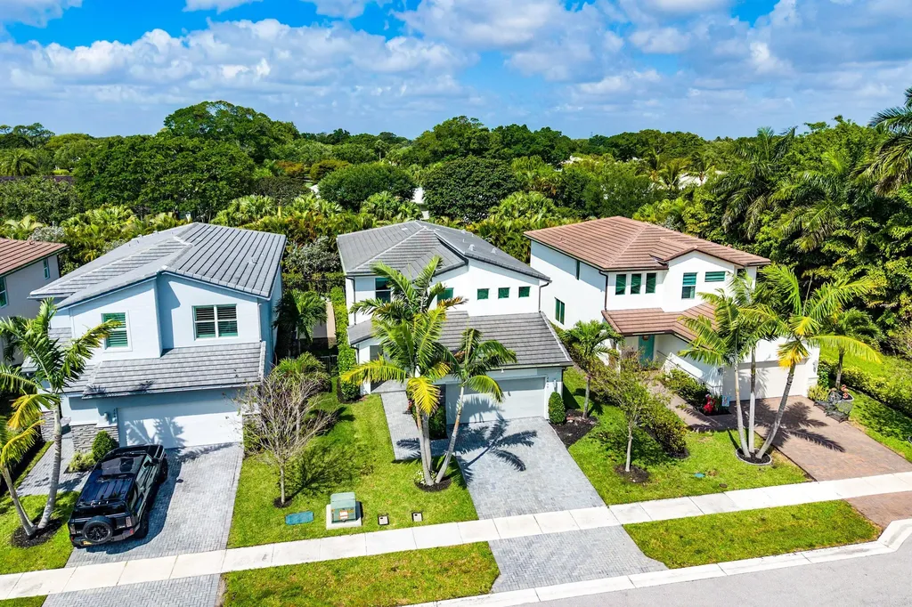 2659 Country Lake Trail Boynton Beach FL 33436