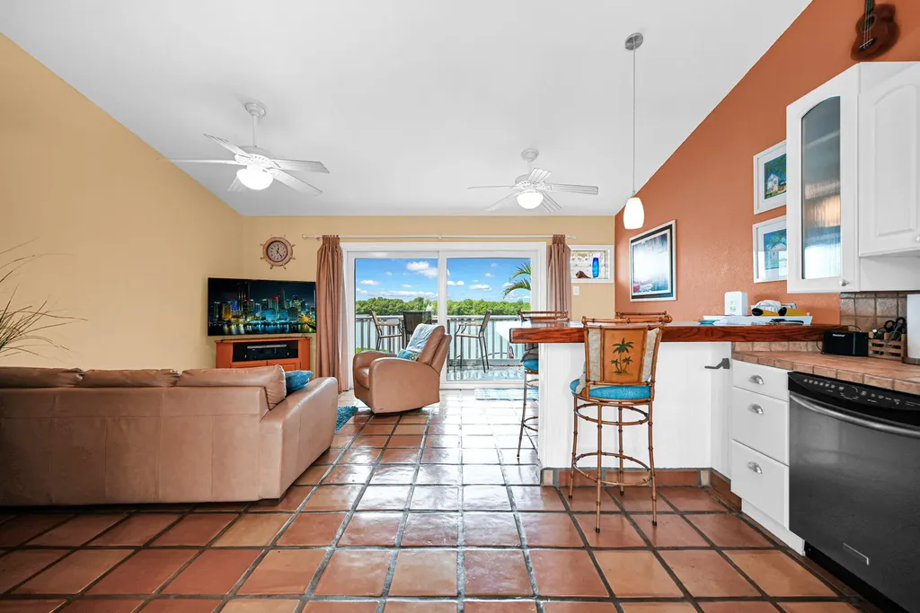1800 N Ocean Drive Hollywood FL 33019