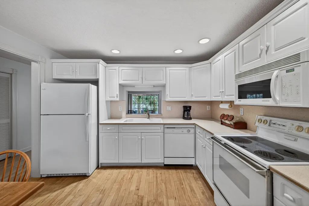 2501 NE 14th Street Pompano Beach FL 33062