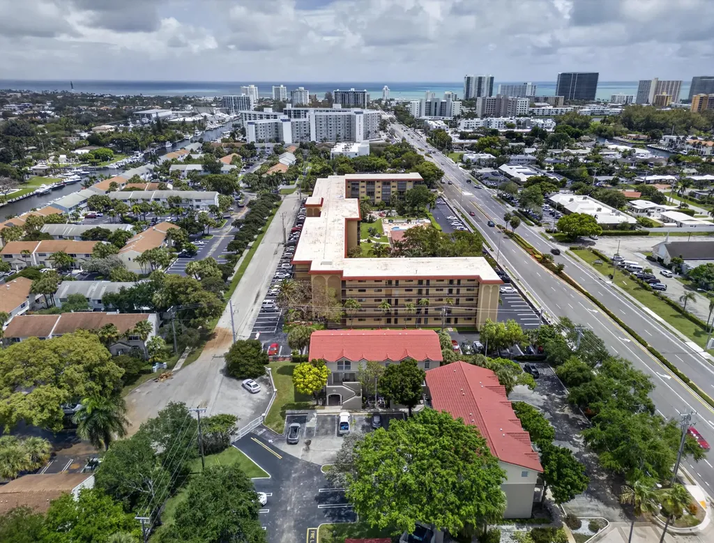 2501 NE 14th Street Pompano Beach FL 33062