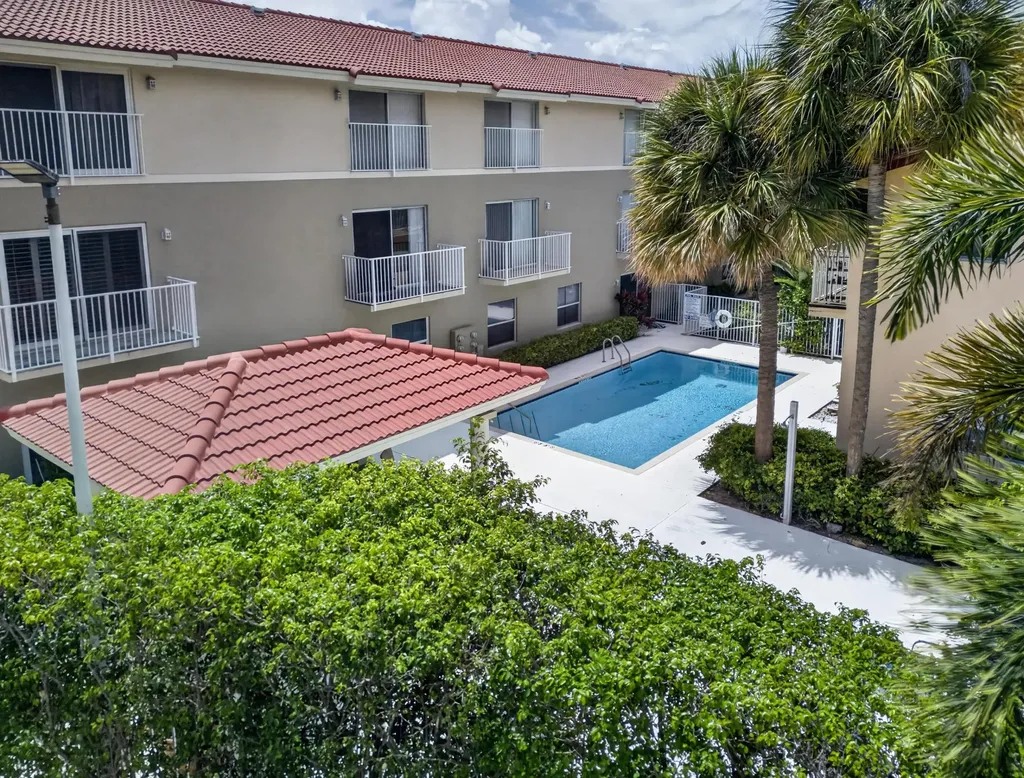 2501 NE 14th Street Pompano Beach FL 33062