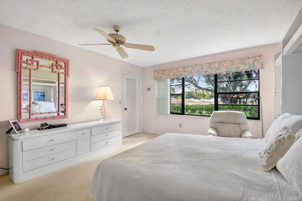 10 Southport Lane Boynton Beach FL 33436