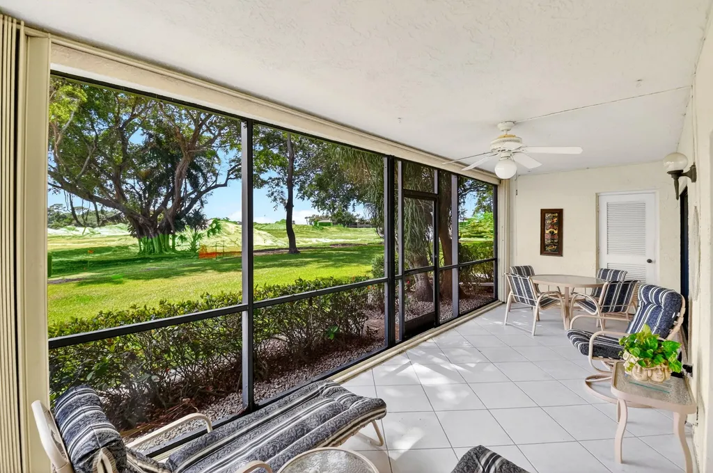 10 Southport Lane Boynton Beach FL 33436