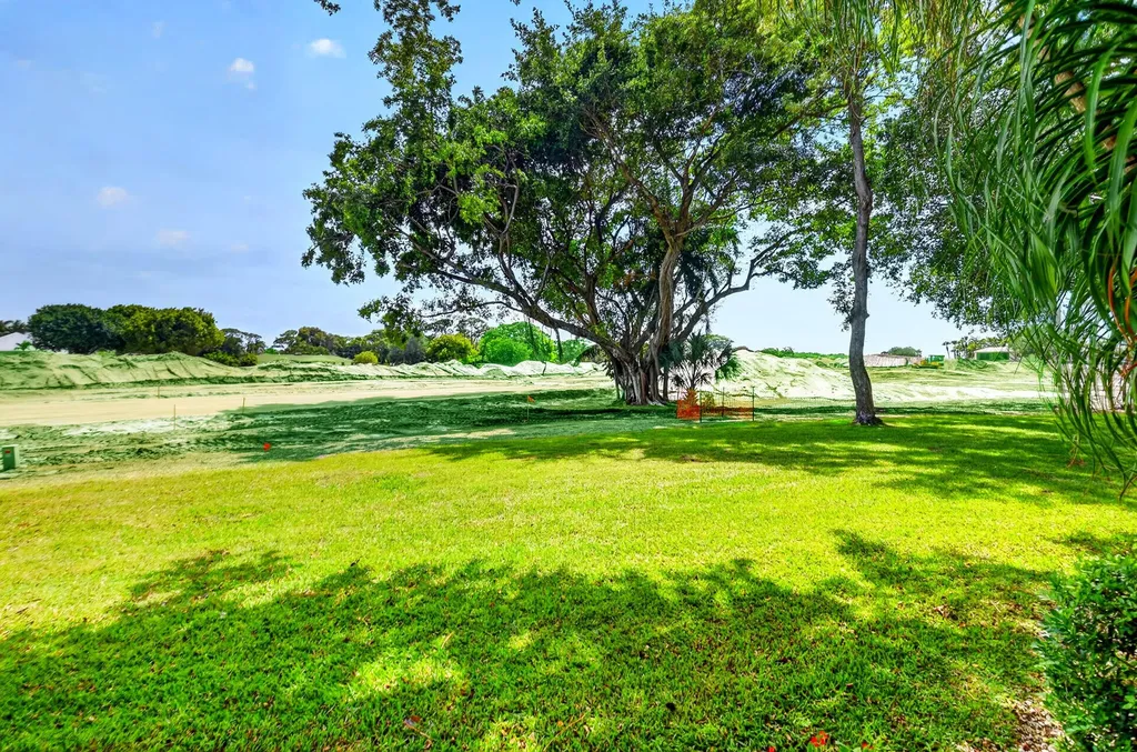 10 Southport Lane Boynton Beach FL 33436