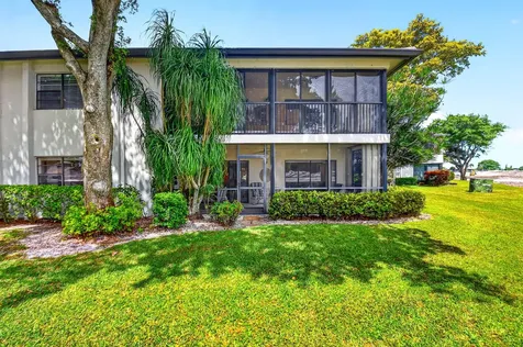 10 Southport Lane Boynton Beach FL 33436