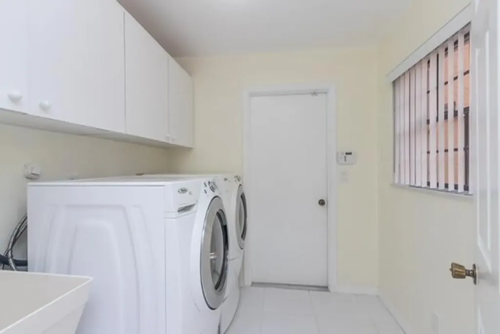 10739 Ladypalm Lane Boca Raton FL 33498