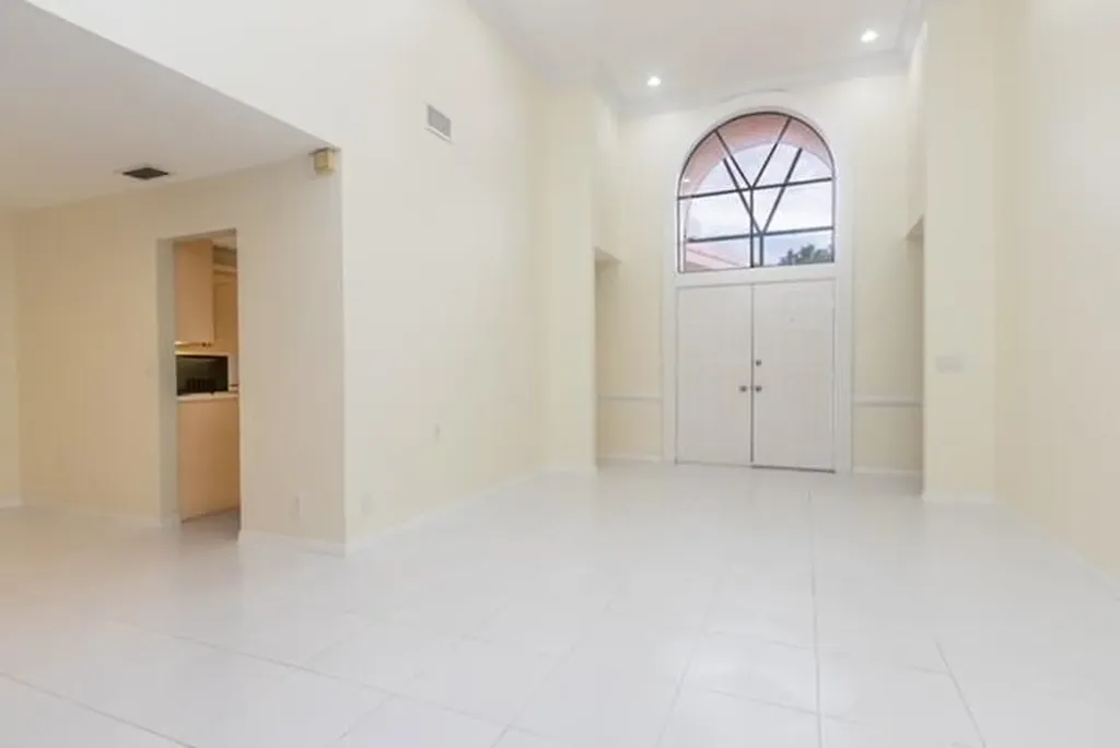 10739 Ladypalm Lane Boca Raton FL 33498