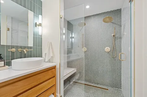 450 NE 5th Circle Boca Raton FL 33431