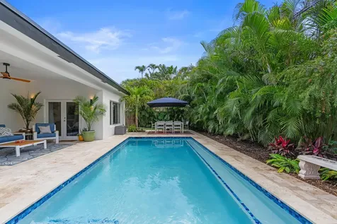 450 NE 5th Circle Boca Raton FL 33431