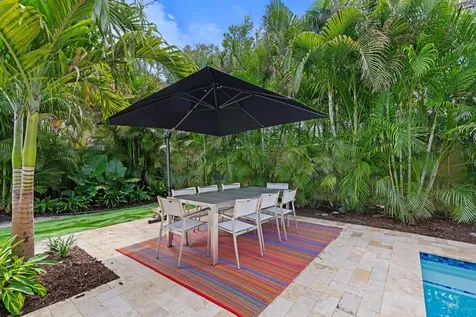 450 NE 5th Circle Boca Raton FL 33431
