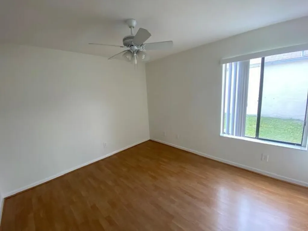 41 Buxton Lane Boynton Beach FL 33426