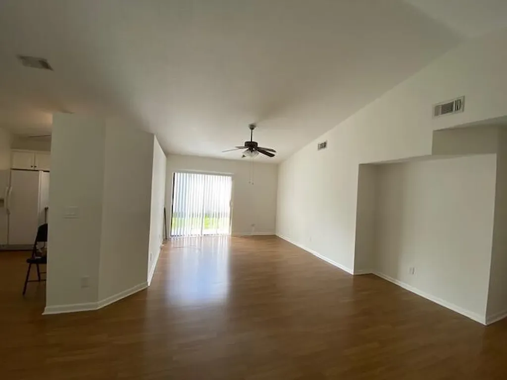 41 Buxton Lane Boynton Beach FL 33426