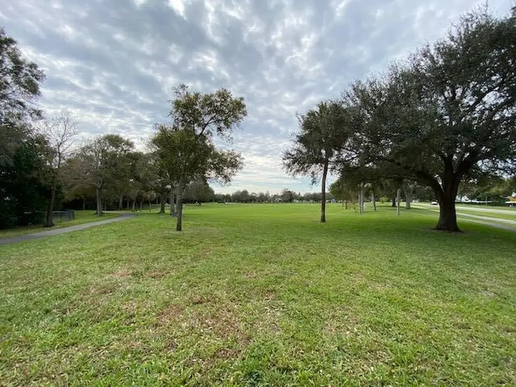 41 Buxton Lane Boynton Beach FL 33426