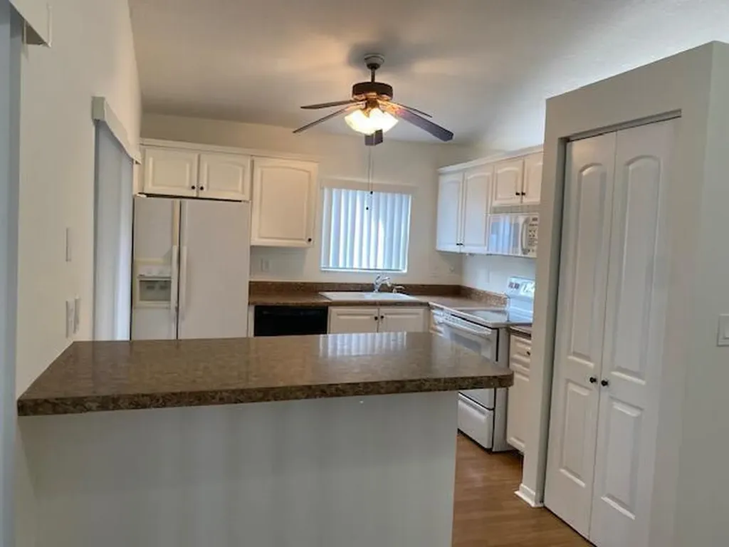 41 Buxton Lane Boynton Beach FL 33426
