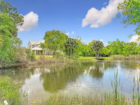 2135 55th Avenue SW Vero Beach FL 32968