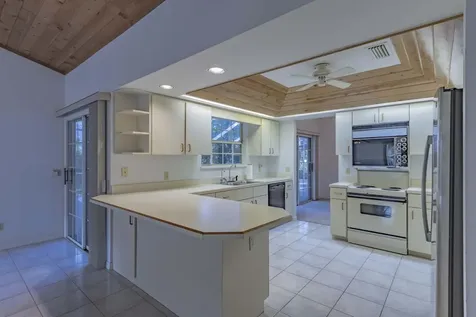 1027 Mangrove Lane Vero Beach FL 32963