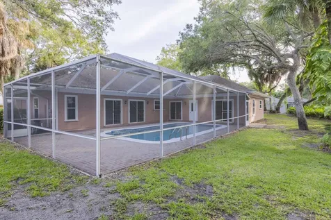 1027 Mangrove Lane Vero Beach FL 32963