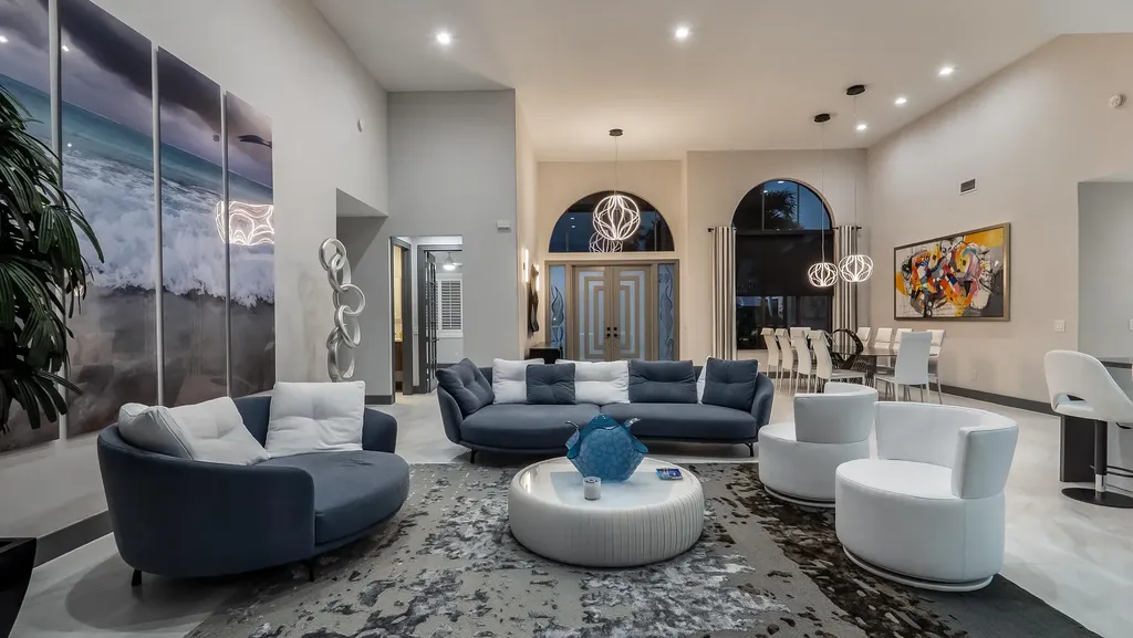 17683 Sealakes Drive Boca Raton FL 33498