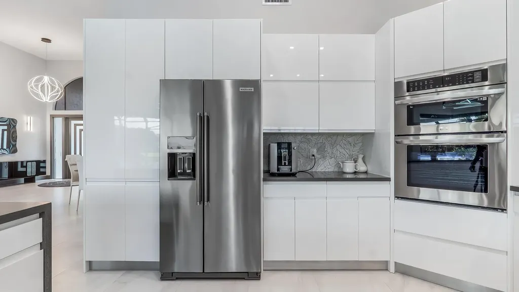 17683 Sealakes Drive Boca Raton FL 33498