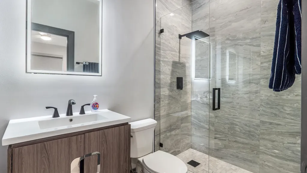 17683 Sealakes Drive Boca Raton FL 33498