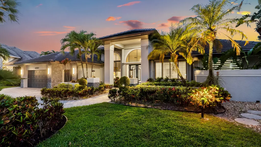 17683 Sealakes Drive Boca Raton FL 33498
