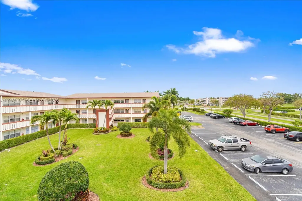 365 Brighton I Boca Raton FL 33434