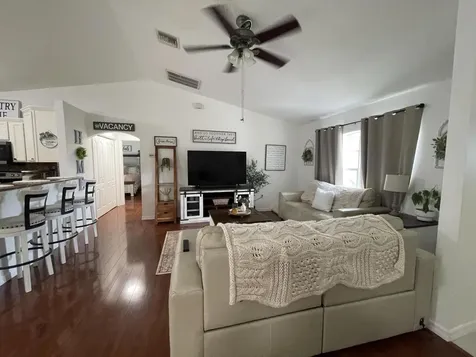 3897 NW 22nd Avenue Okeechobee FL 34972