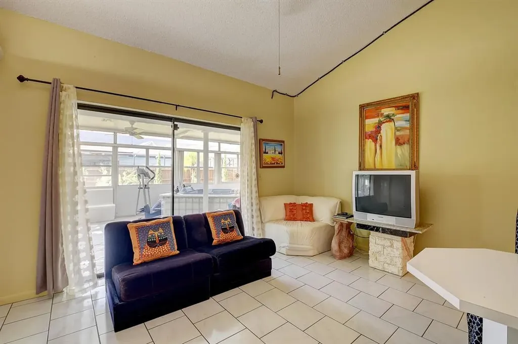9565 El Clair Ranch Road Boynton Beach FL 33437